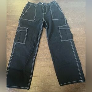 Women’s Fashion Nova oversized cargo black jeans